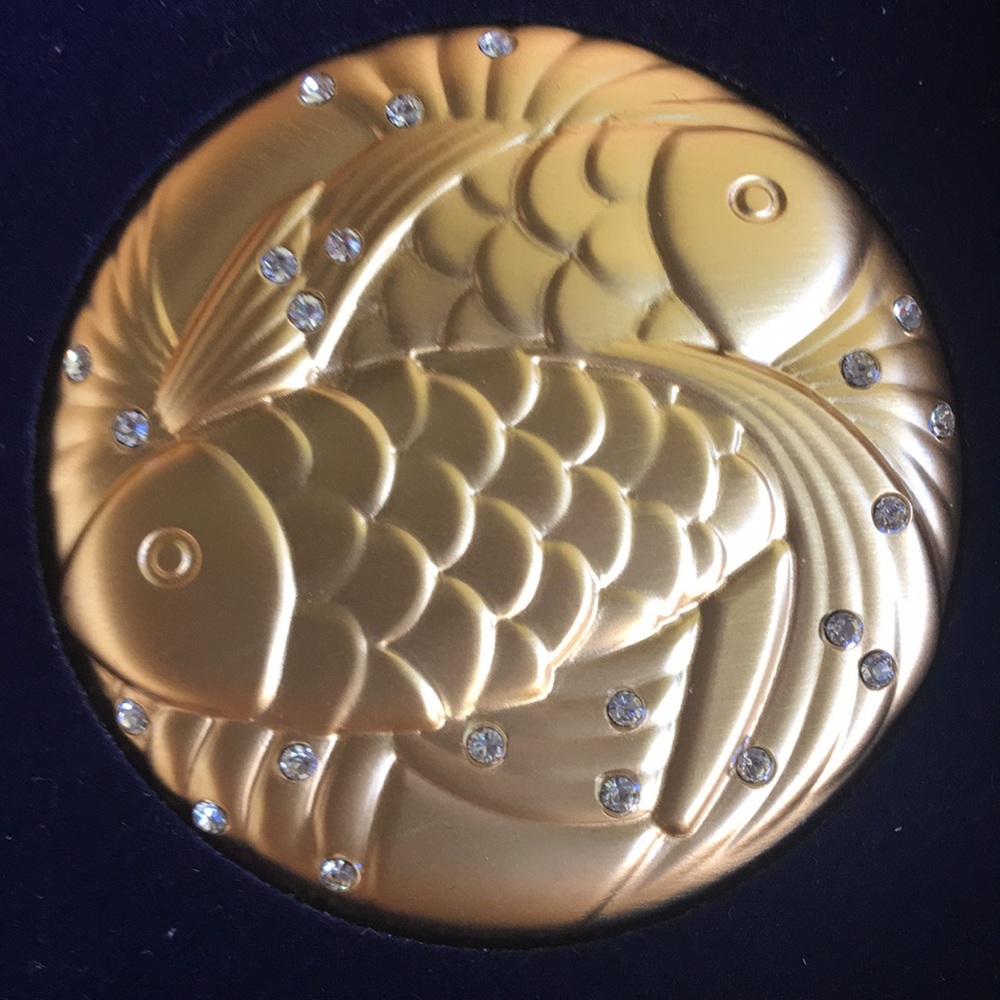 Zodiac Jewel Compact